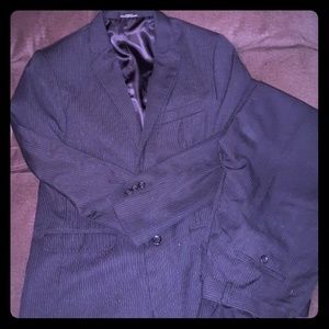 Calvin Klein 2pc suit w/ Nautica button down